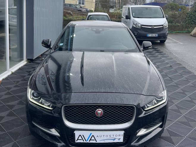 Jaguar XE 2.0D 180ch R-Sport AWD BVA8 NOIR de 2016