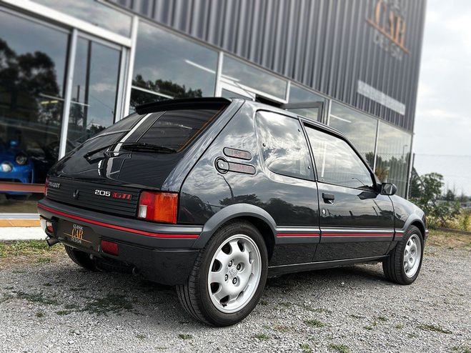 Peugeot 205 GTI 1,9L 130ch gris de 1990