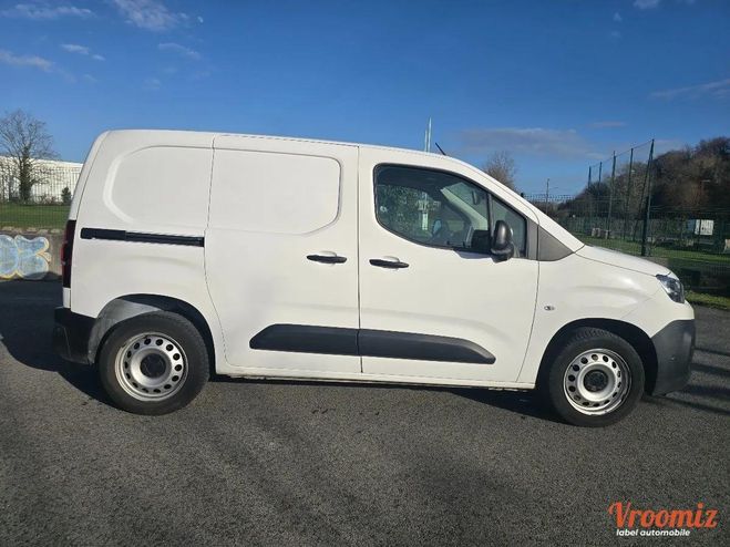 Citroen Berlingo Vu 1.5 HDI 100 1000KG M L1 3 places 8325 Blanc de 2020