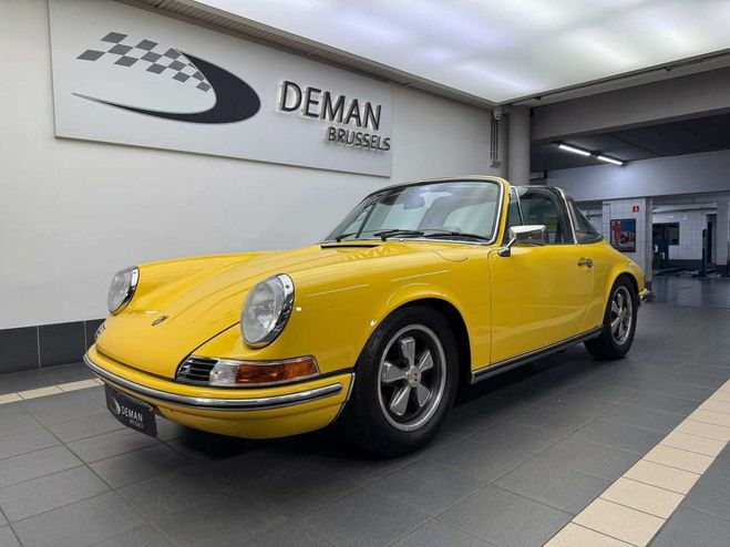Cliquer pour voir la photo suivante Porsche 911 T Targa 2.0 Série B- 1969 Certif. Jaune de