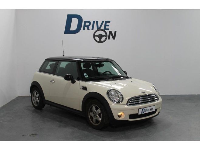 Mini One 1.6i - 120 R56 COUPE Cooper PHASE 1 BEIGE CLAIR de 2009