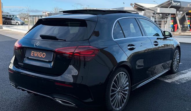 Mercedes Classe A a200 165cv premium amg line bva camera 3 Noir de 2023