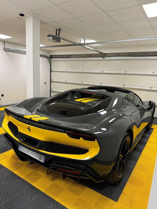 Ferrari 296 GTS PACK ASSSETTO FIORANO 3.0l V6 830ch GRIGIO SCURO 792 de 2024