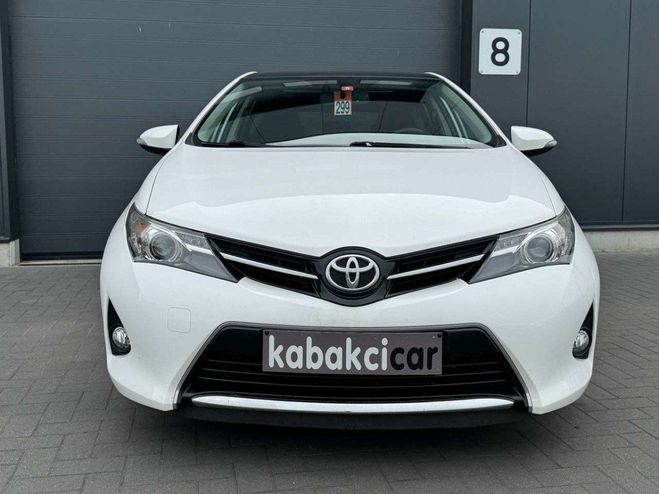 Toyota Auris 1.33i VVT-i GPS-CAMERA- Blanc de 