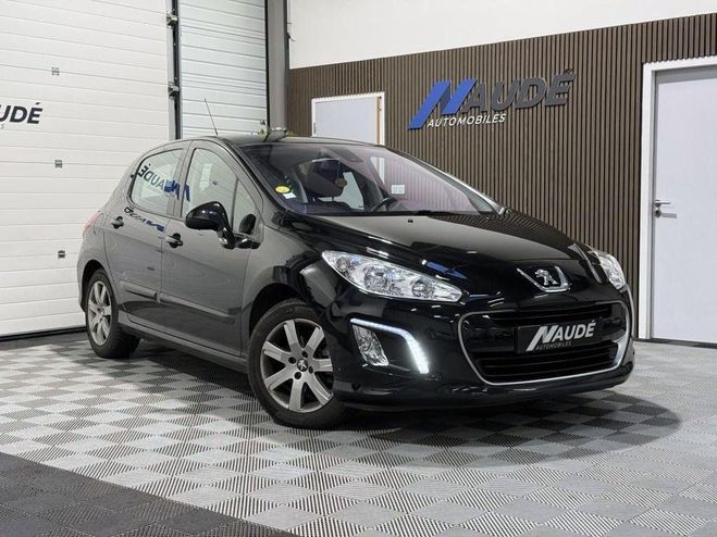 Cliquer pour voir la photo suivante Peugeot 308 1.6 e-HDi 112 CH Active - Première Main NOIR de 2012