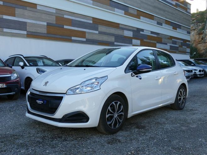 Peugeot 208 68 Ch LIKE BVM5 Blanc de 2018