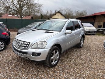  Voir d&eacute;tails -Mercedes Classe ML M 320 CDI 224CH 4MATIC BVA ? POUR PI�CES &agrave; Galluis (78)