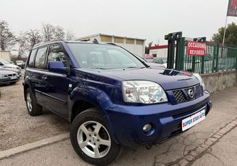  Voir d&eacute;tails -Nissan X Trail 2.2l dci 136cv sport 4x2 5p &agrave; Colmar (68)