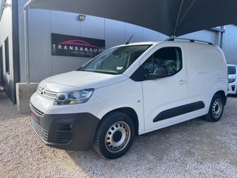  Voir d&eacute;tails -Citroen Berlingo Taille M BlueHDi 130 SS BVM6 / Camera /  &agrave; Bagard (30)