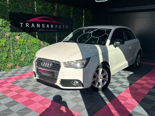 Audi A1 1.2 TFSI 85 ch Ambiente 3 Portes - Suivi Blanc de 2010