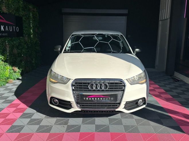 Audi A1 1.2 TFSI 85 ch Ambiente 3 Portes - Suivi Blanc de 2010