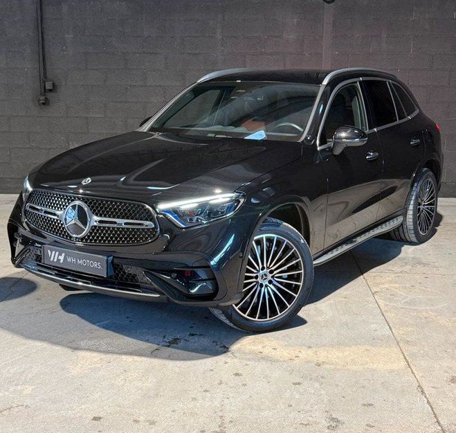 Cliquer pour voir la photo suivante Mercedes GLC Classe 300 de 4matic amg-line Noir de 2023