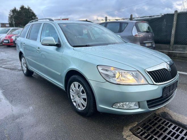 Skoda Octavia Ambiente DSG Bleu de 2009
