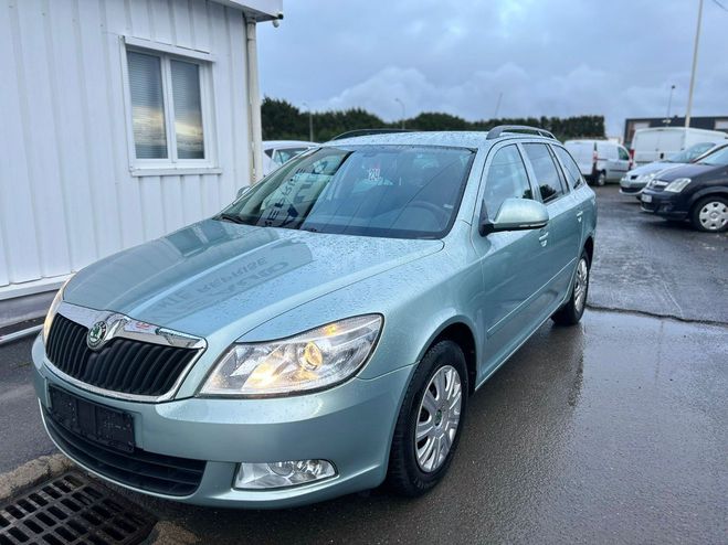 Skoda Octavia Ambiente DSG Bleu de 2009