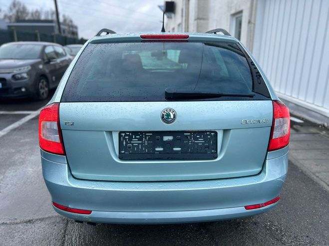 Skoda Octavia Ambiente DSG Bleu de 2009