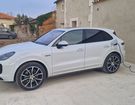 Porsche Cayenne  V6 462ch E-Hybride &agrave; Saint-Rapha�l (83)