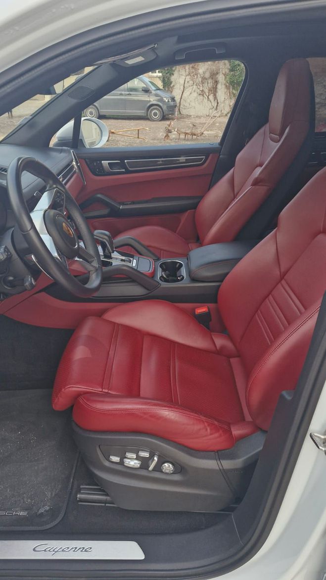 Porsche Cayenne  V6 462ch E-Hybride  de 2020