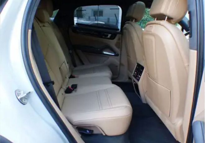 Porsche Cayenne  V8, 680ch E-Hybride Beige  de 2020