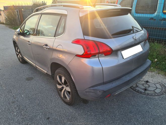 Peugeot 2008  FELINE CUIVRE Gris de 2014
