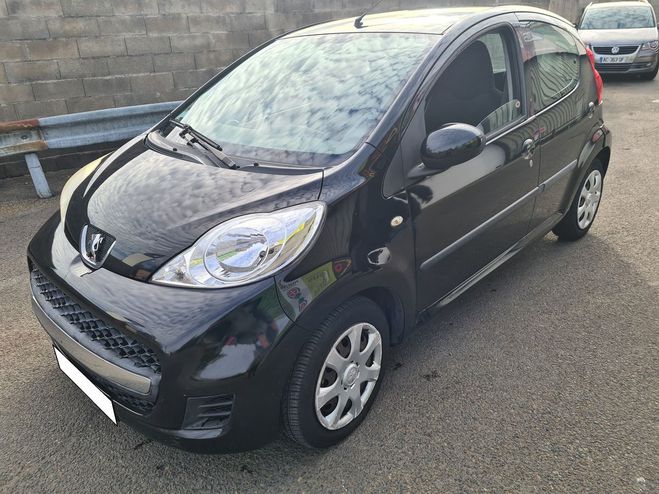 Peugeot 107 1.0 PACK 4 CV CT OK 135mkm Noir de 2010