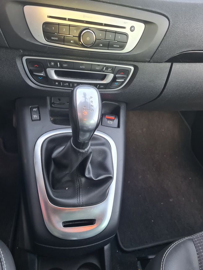 Renault Scenic dci 1.5 dci limited BOITE AUTOMATIQUE Noir de 2016