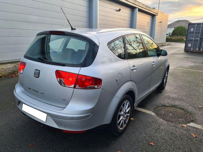 Seat Altea   2013  105 CV 5490e carnet facture ok 1 Gris de 2013
