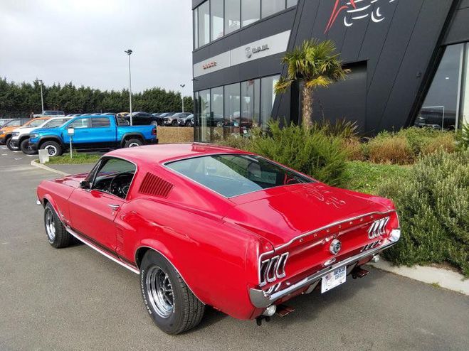 Ford Mustang 390 GT FASTBACK matching ROUGE de 1967