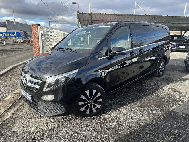 Cliquer pour voir la photo suivante Mercedes Classe V Extra-Long 220 d 9G-TRONIC Avantgarde Noir de 2023