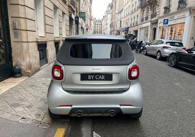 Smart Fortwo Cabriolet Brabus Xclusive 109CH CONFIG E Argent de 2017
