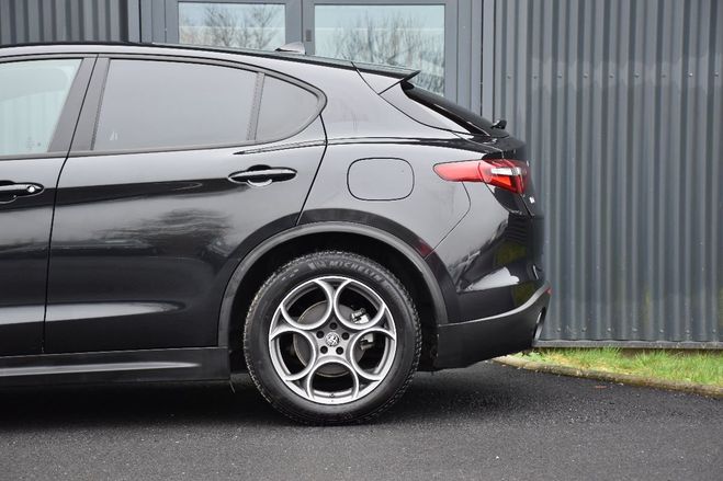 Alfa romeo Stelvio 2.2 DIESEL 190 Q4 SPRINT AT8 MY22 NOIR METAL de 2022