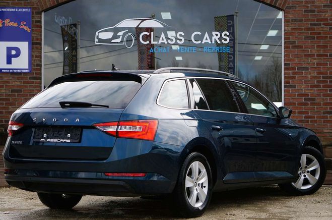 Skoda Superb Combi 1.6 TDi DSG CAM CARPLAY LED CARNET Bleu M�tallis� de 