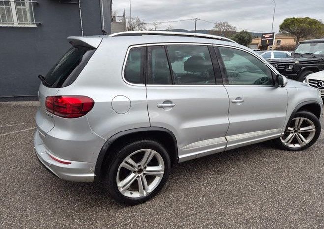 Volkswagen Tiguan 2.0 tdi 150 cv 4 Motion rline Gris de 2016