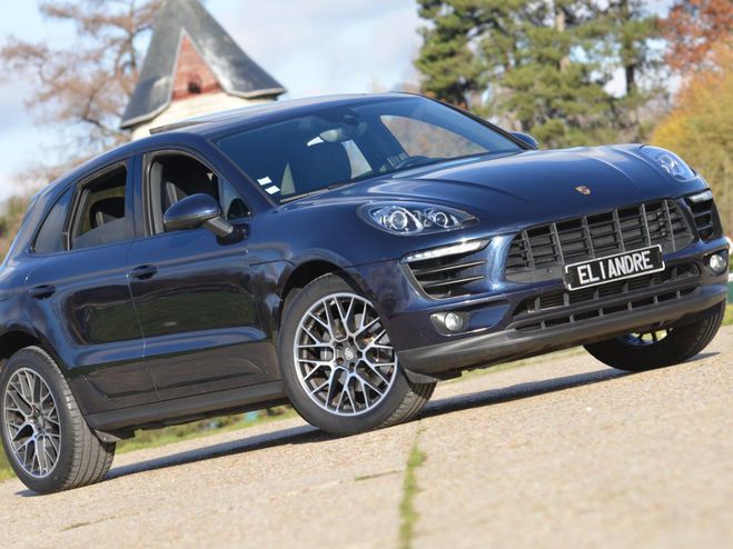 Porsche Macan 2.0 bleu nuit m�tallis� de 2017