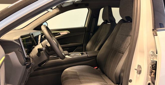 Renault Austral e-tech hybrid 200 bva techno + camera 36 Blanc de 2025