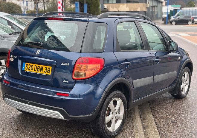 Suzuki SX4 S-Cross 1.6 ess VVT 107ch GLX 4X4 1�re M Bleu de 2008