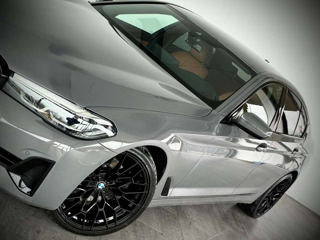BMW Serie 5 518 M-PACK STYLE-1ERPRO-COCKPIT-CUIR-CAM Gris M�tallis� de 