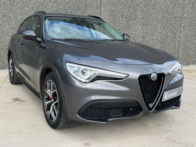 Alfa romeo Stelvio 2.2 JTD B-Tech--CARPLAY--GPS-GARANTIE 12 Gris M�tallis� de 