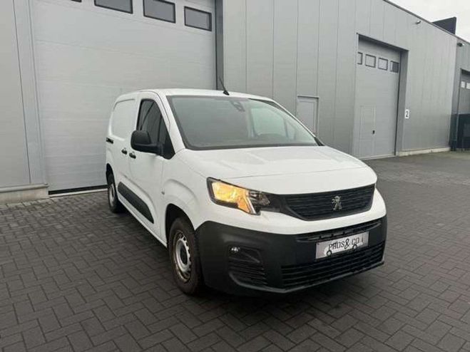 Cliquer pour voir la photo suivante Peugeot Partner CAMERA BLUETOOTH REGULATEUR TVA RECUPERA Blanc de