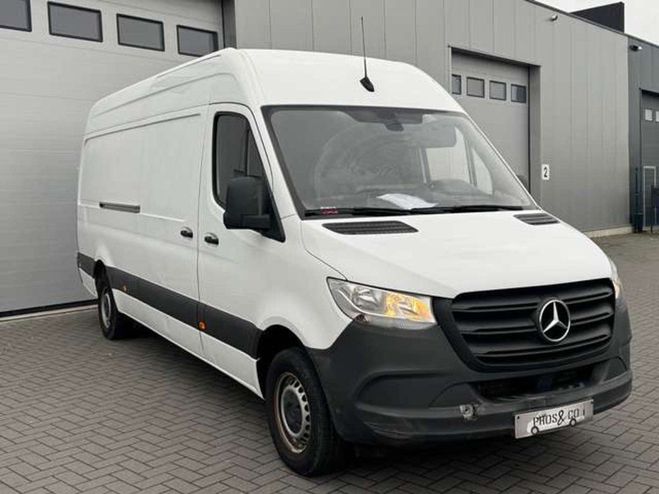 Cliquer pour voir la photo suivante Mercedes Sprinter 315 CDI 3 PLACES GPS CAMERA L4 H2 Blanc Métallisé de