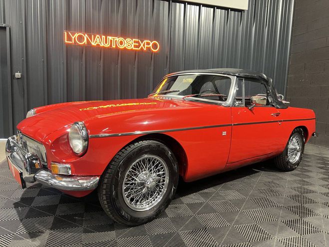 MG MGB B ROUGE de 1966