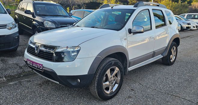 Dacia Duster 1.5 DCI 110CH DELSEY 2013 179.000KMS CLI noir de 2013