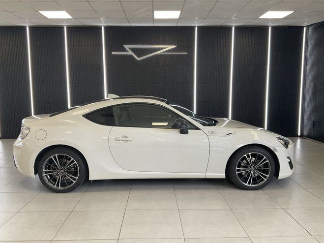 Toyota GT86 2.0 200CH CARBON EDITION BVA6 Blanc de 2016