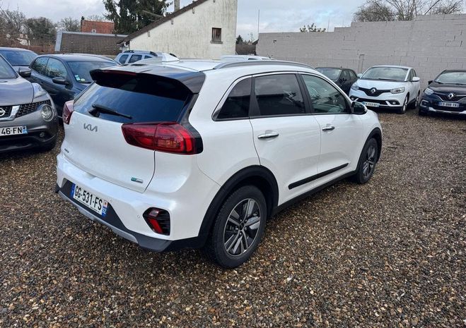 Kia Niro 1.6 GDi 105ch ISG   �lectrique 43.5ch Ac Blanc de 2022