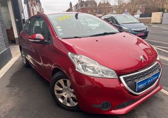  Voir d&eacute;tails -Peugeot 208 1.4 hdi 68ch access &agrave; Nieppe (59)