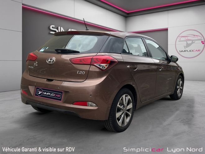 Hyundai I20 1.1 CRDi 75 Initia- Chaine de distributi Marron de 2015