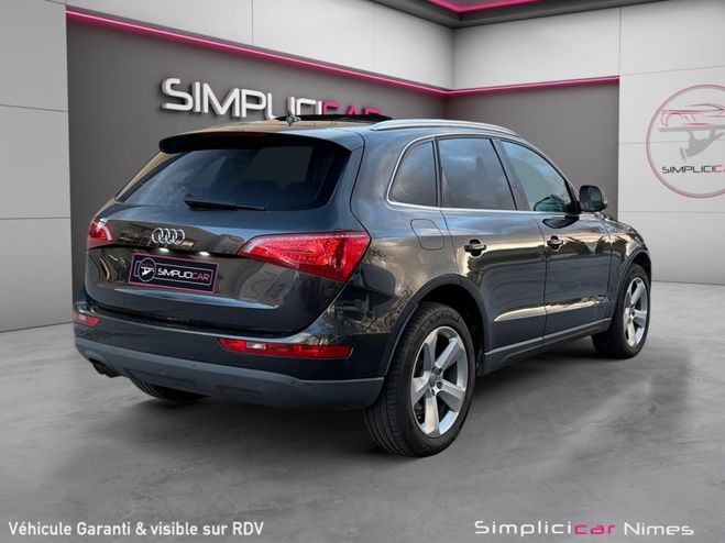 Audi Q5 2.0 TDI 170 Quattro Ambition Luxe S tron Noir de 2010