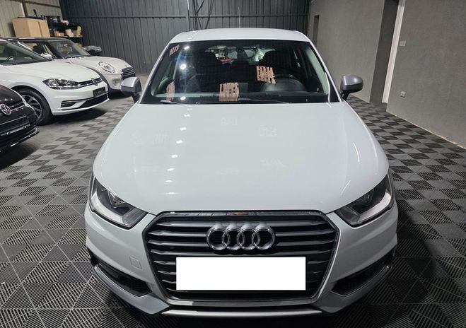 Audi A1 1.0 TFSI 95ch Ultra Style � partir de 19 Blanc de 2016