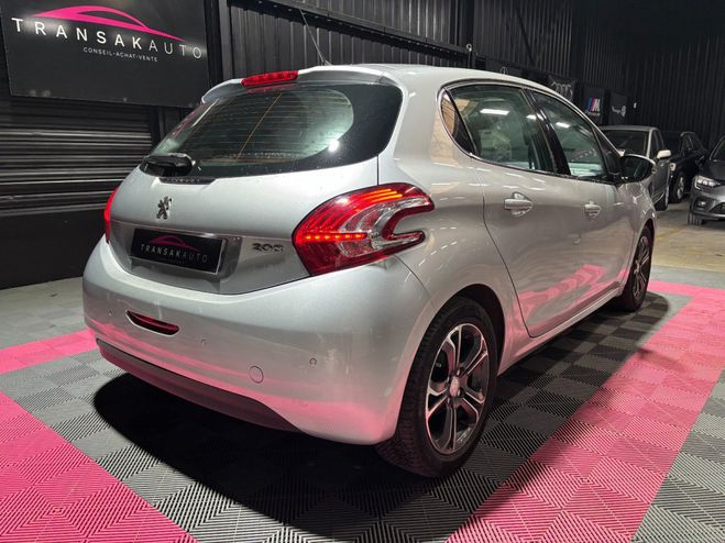 Peugeot 208 1.4 HDI 68 F�line Gris de 2012