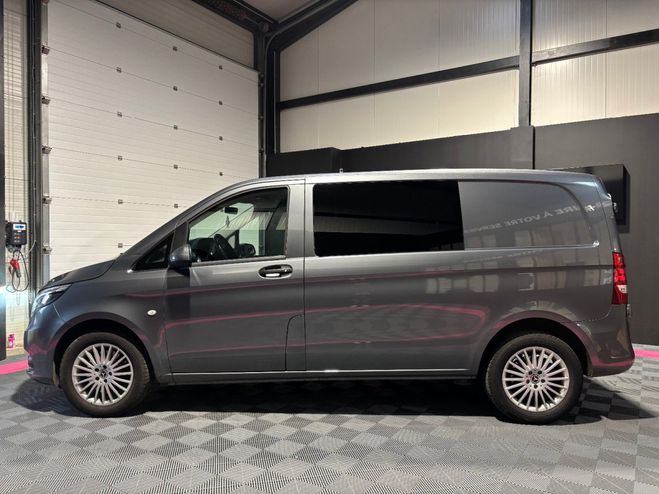 Mercedes Vito MIXTO 114 CDI COMPACT BVA 4x4 SELECT (4  Gris de 2021