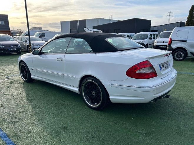 Mercedes Classe CLK Classe CABRIOLET 200 KOMPRESSOR 185ch AV Blanc de 2008